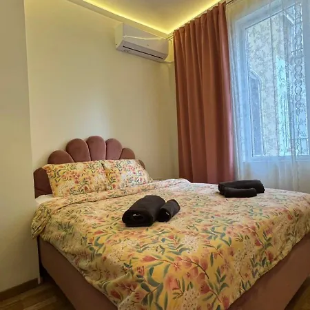 2 Bedrooms On Vitosha Boulevard *