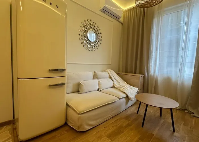 アパート 2 Bedrooms On Vitosha Boulevard *