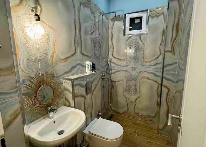 2 Bedrooms On Vitosha Boulevard アパート *