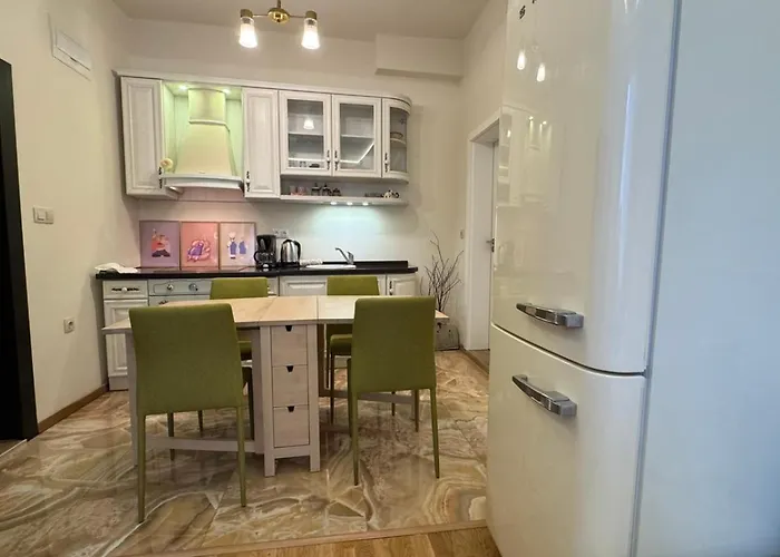 2 Bedrooms On Vitosha Boulevard Lejlighed *