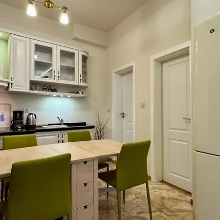 2 Bedrooms On Vitosha Boulevard *